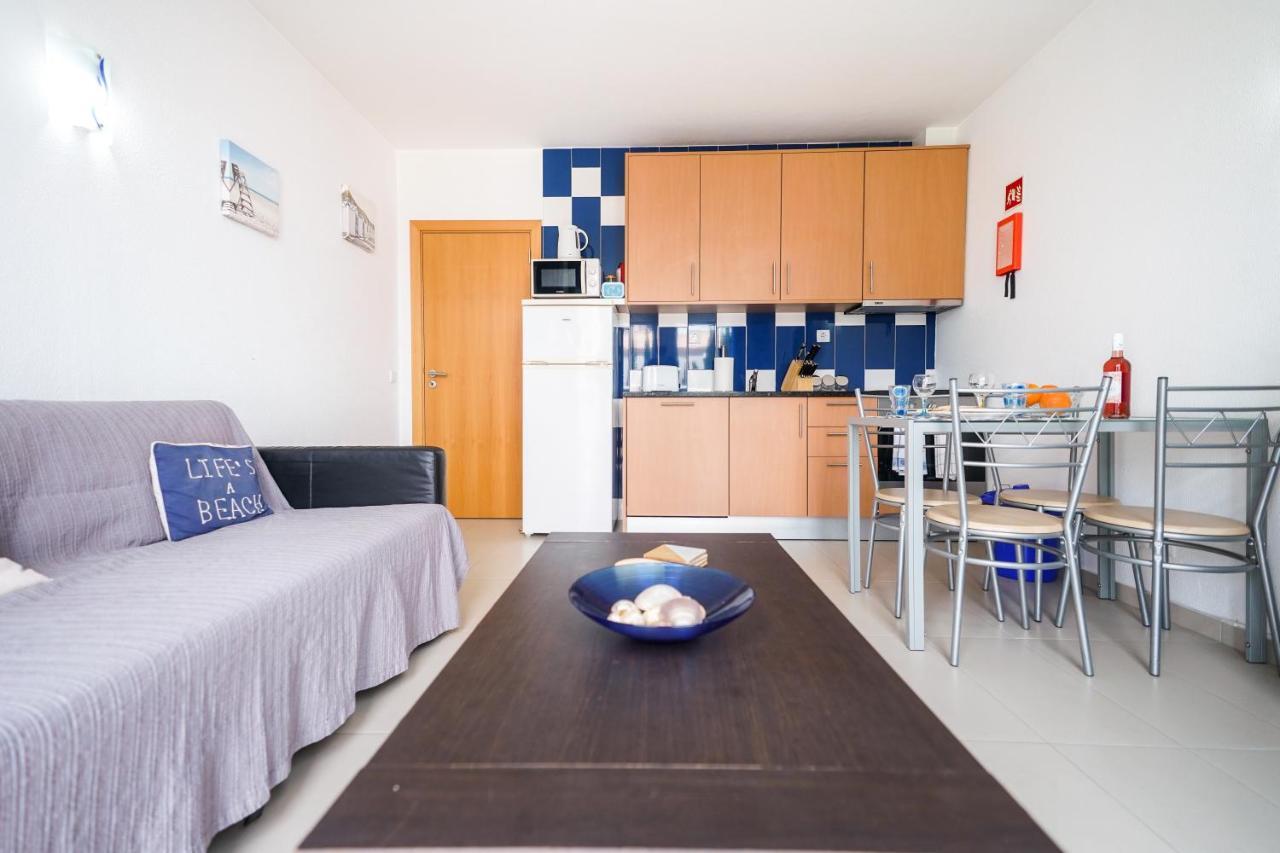 Bay View Apartment W/Pool 3-Min Walk To The Beach Albufeira Dış mekan fotoğraf