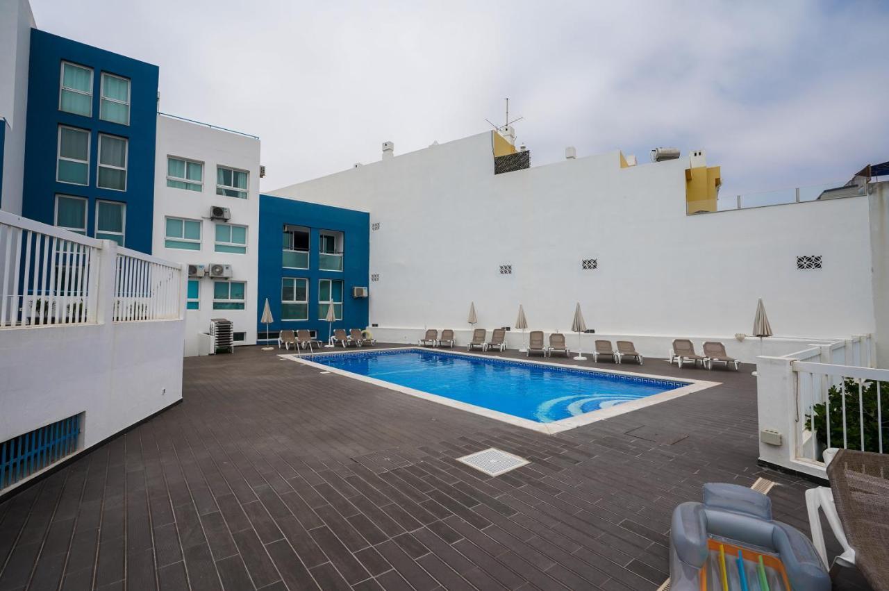 Bay View Apartment W/Pool 3-Min Walk To The Beach Albufeira Dış mekan fotoğraf