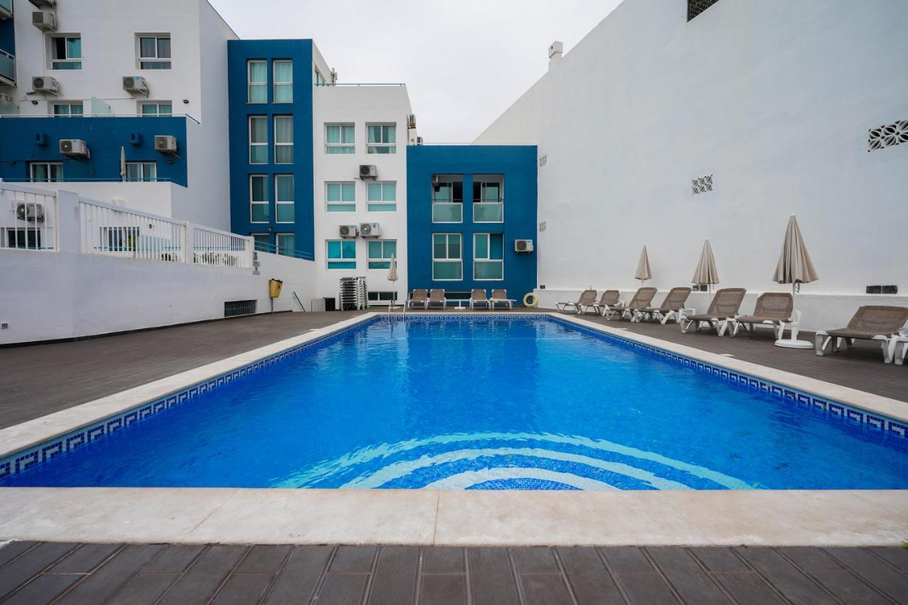 Bay View Apartment W/Pool 3-Min Walk To The Beach Albufeira Dış mekan fotoğraf